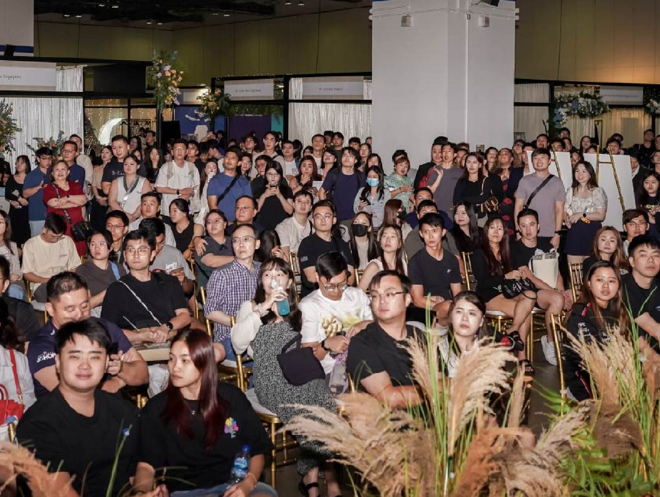 BOWS wedding show crowd